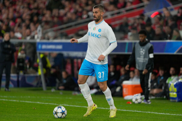 Benfica hosted Napoli at stadium da Luz in a match for the matchday 6 league phase of UEFA Champions League 2025/26. Leonardo Spinazzola of SSC Napoli. Lisbon, Portugal, on December 10, 2025. Photo by Bruno de Carvalho / Kapta+ / Atlantico Press / ABACAPRESS.COM